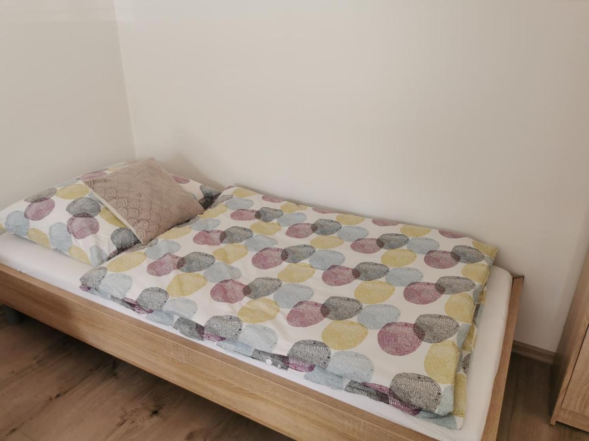 Apartmany Svitkov 79 Pardubice Bagian luar foto