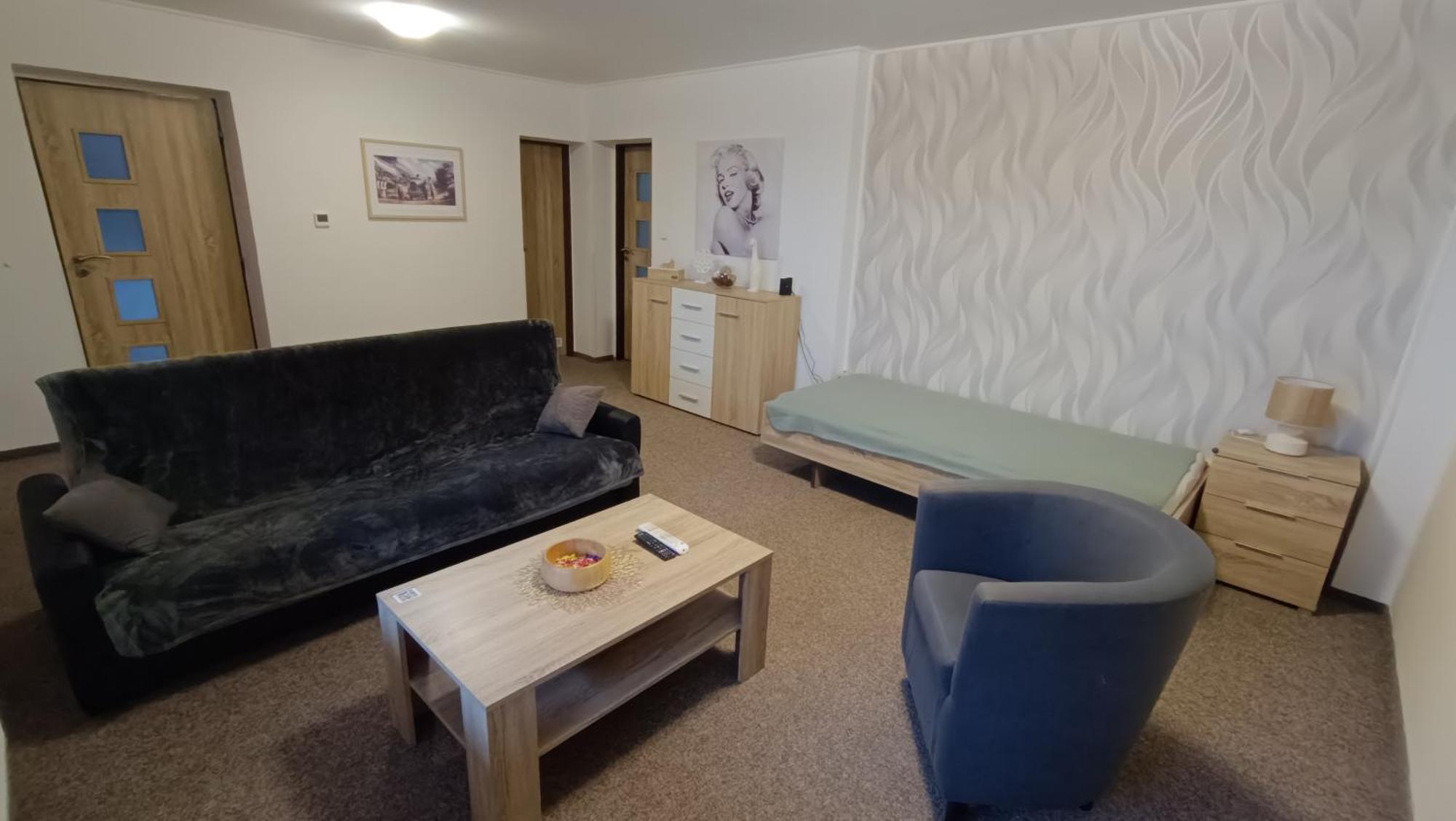 Apartmany Svitkov 79 Pardubice Bagian luar foto