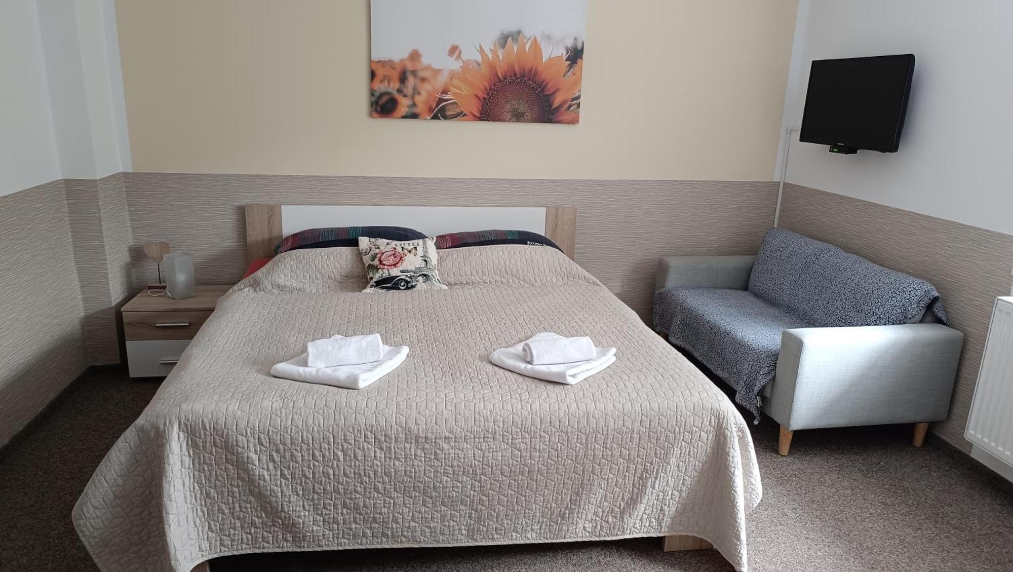 Apartmany Svitkov 79 Pardubice Bagian luar foto